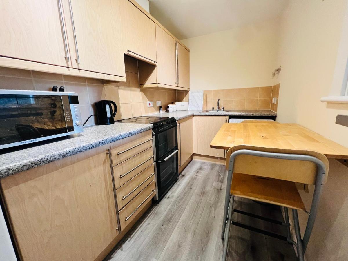 Peaceful 2 Bedroom Flat With Free Parking Edimburgo Exterior foto